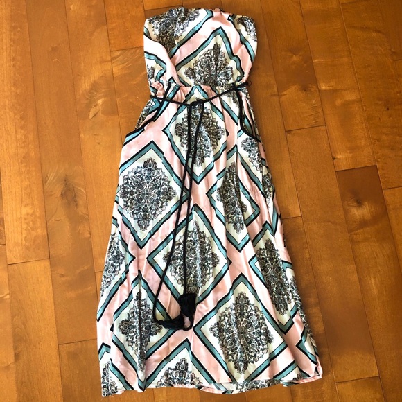 Charlotte Russe Strapless Maxi Dress - Picture 2 of 3